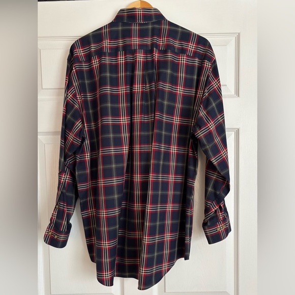 EUC Brooks Brothers Men’s Signature Tartan Non- Iron Button-Down Shirt, Size L - Picture 2 of 4